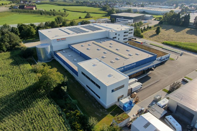 Luftaufnahme des Logistikzentrum Tettnang